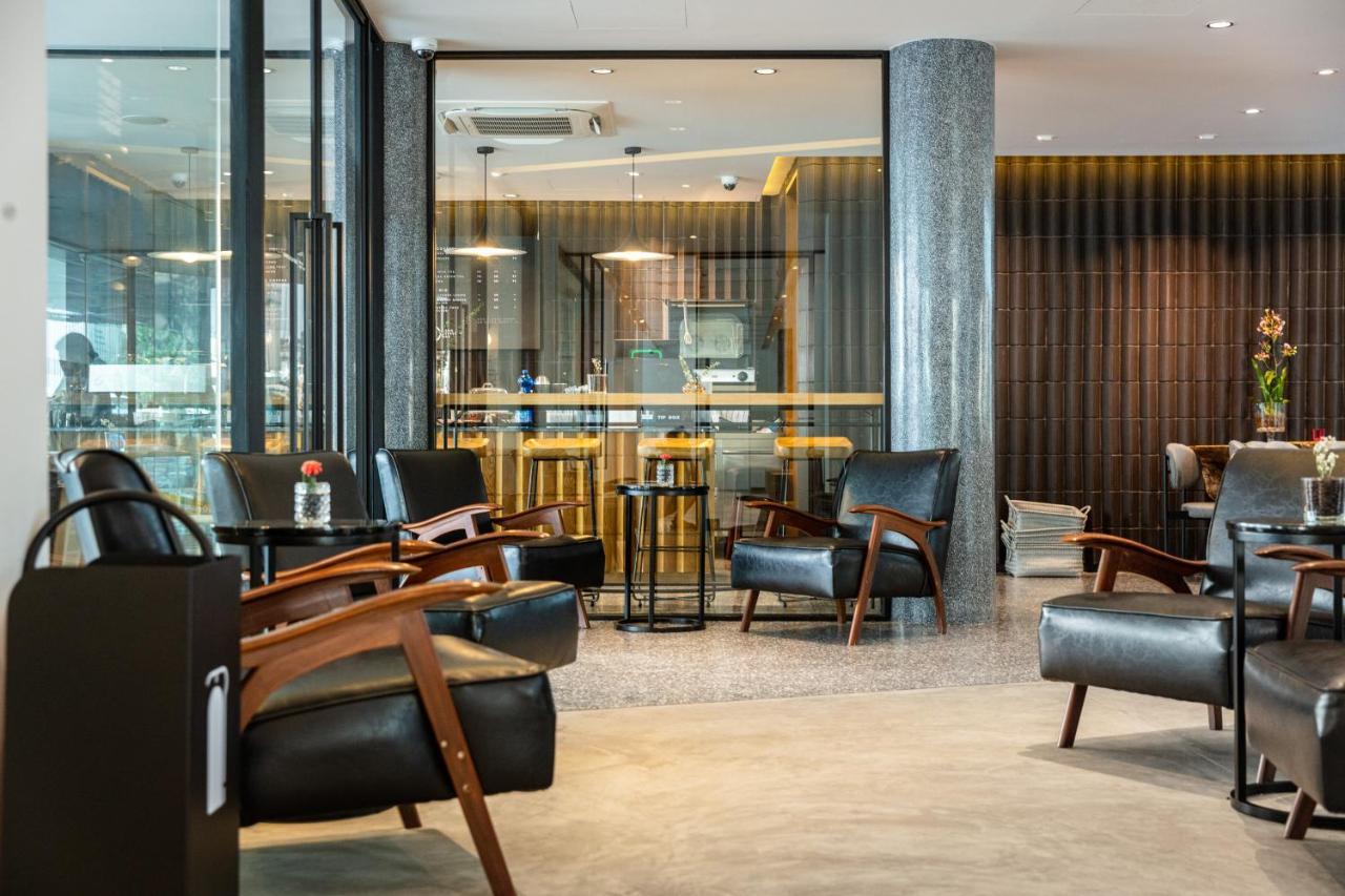 Reno Hotel Бангкок Экстерьер фото